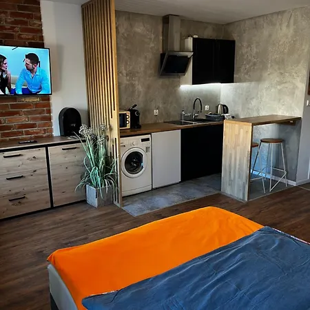 Pokoje Goscinne Fabio Chojnice Zewnętrze zdjęcie